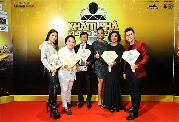 “Khám phá trong tôi” – Talkshow cộng đồng của RedEyes ra mắt báo giới