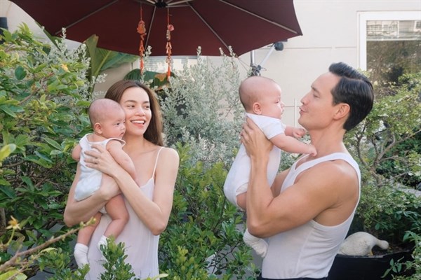 Chuyện đi tiêm của nhà Hà Hồ Kim Lý