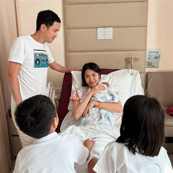 Chuyện tình viên mãn của mẹ chồng và nàng dâu Hà Tăng